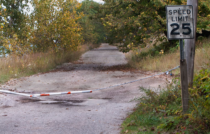 speed%20limit%20chained%20road